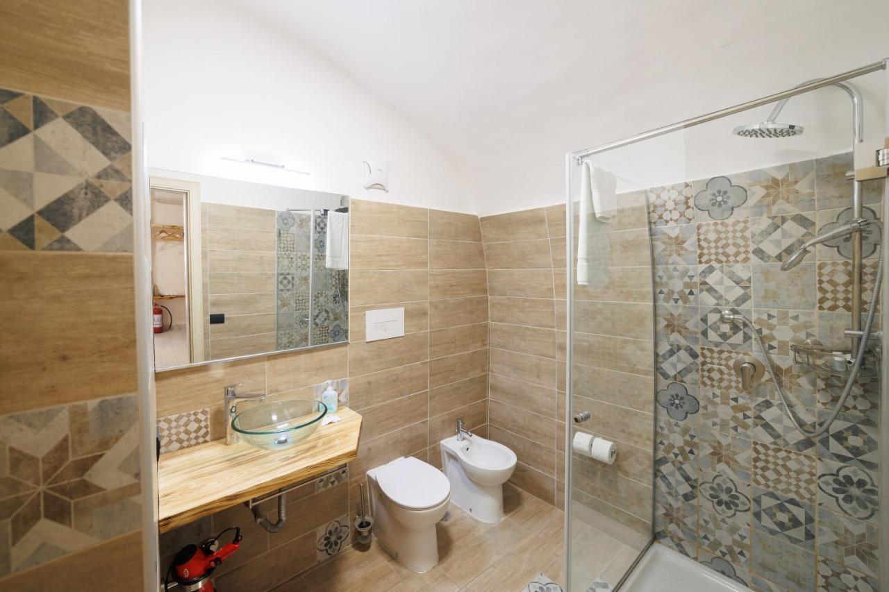 Legno Suite By HouseinNeapol Exteriér fotografie