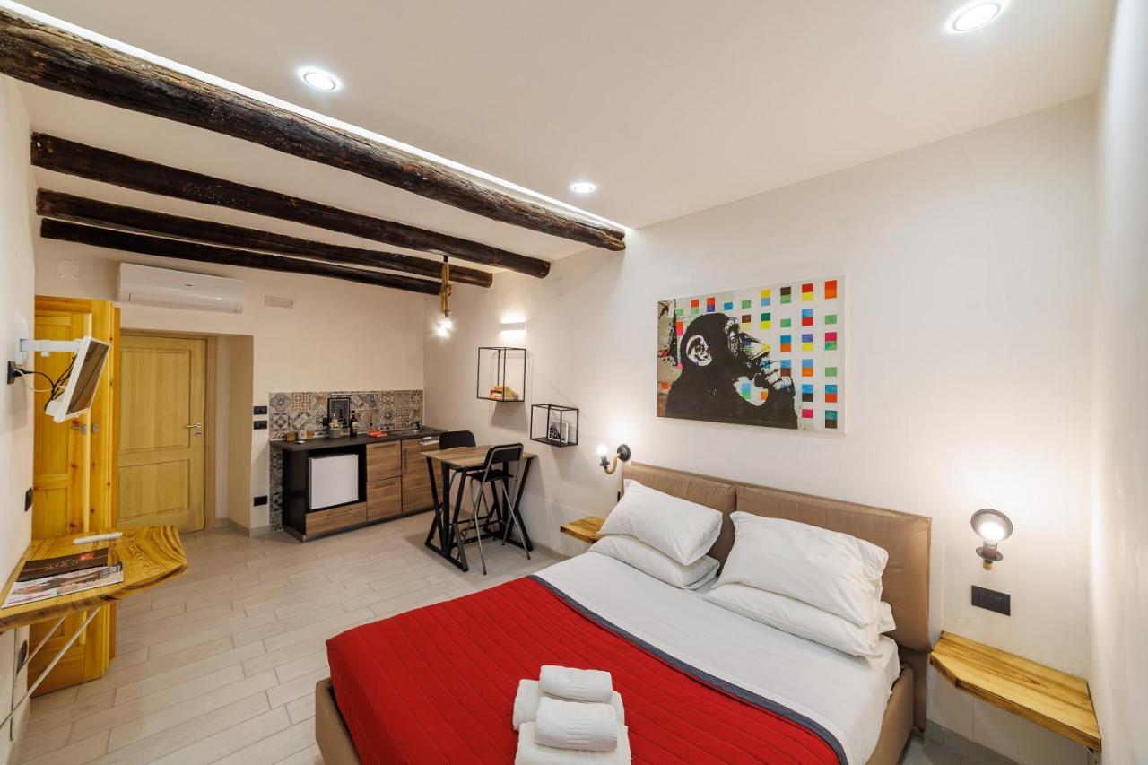 Legno Suite By HouseinNeapol Exteriér fotografie