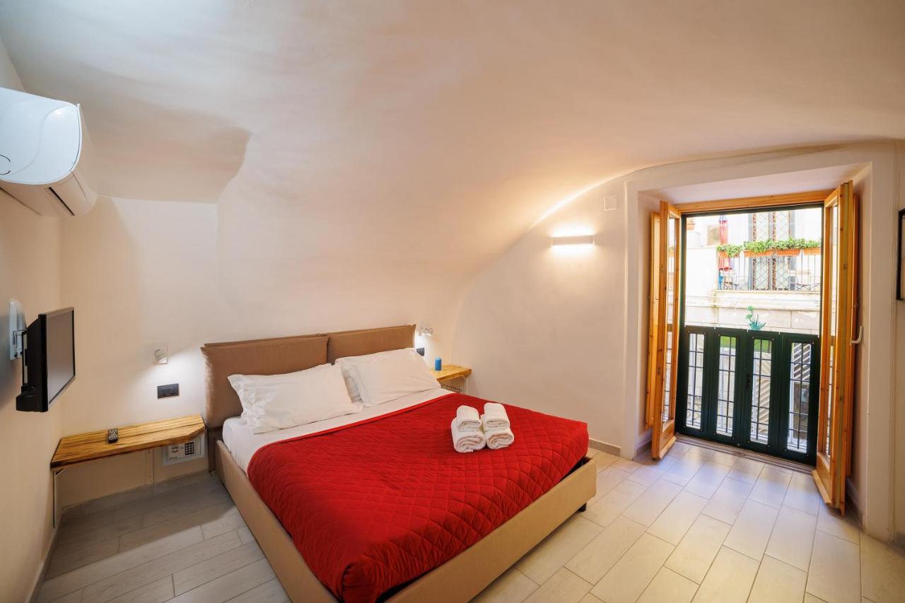 Legno Suite By HouseinNeapol Exteriér fotografie