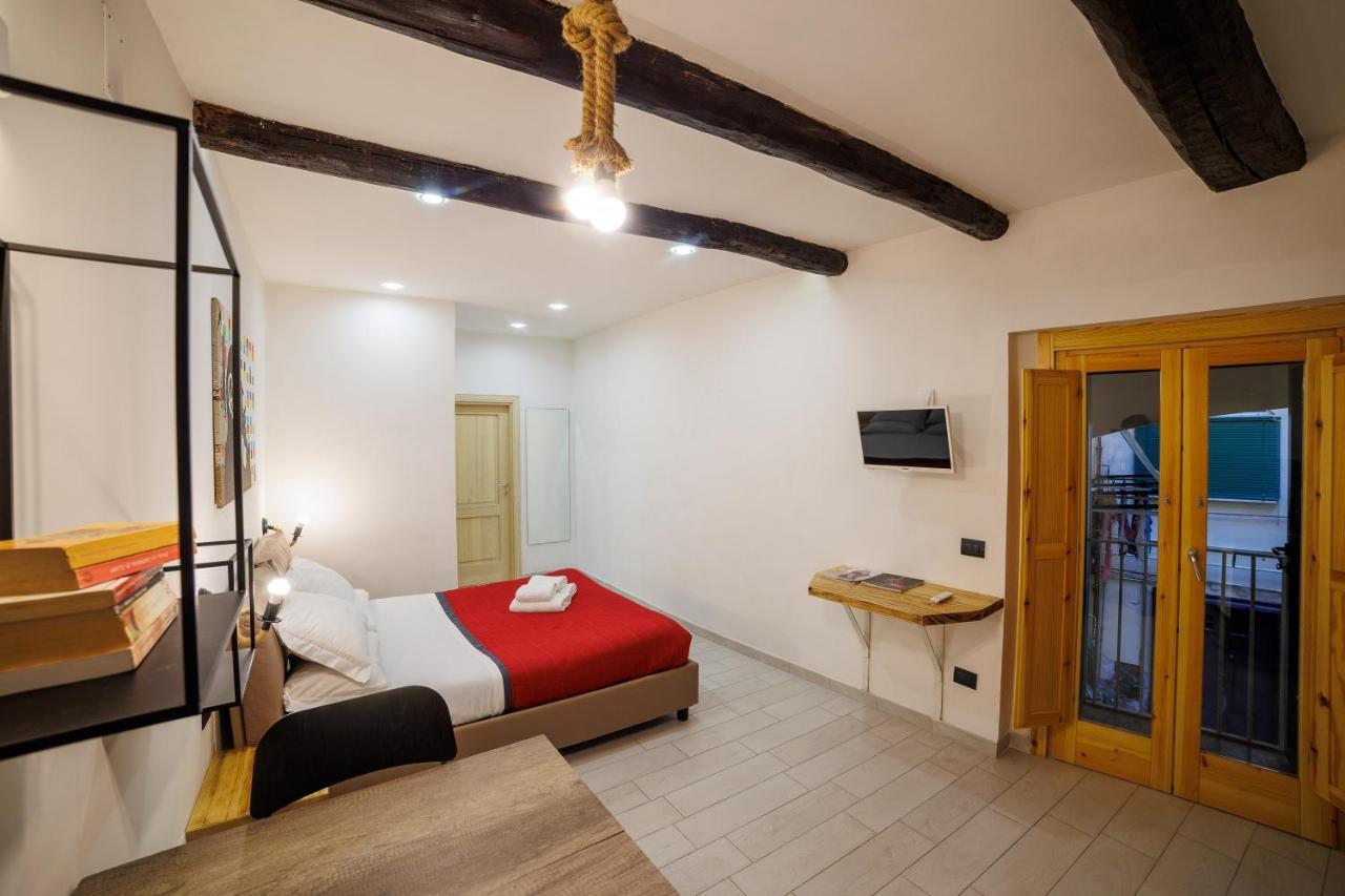 Legno Suite By HouseinNeapol Exteriér fotografie