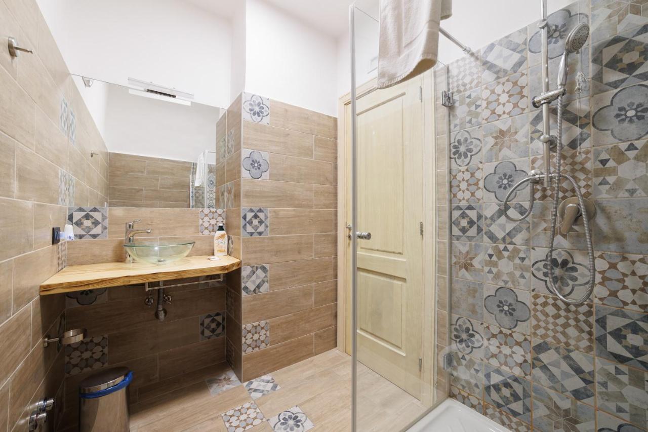 Legno Suite By HouseinNeapol Exteriér fotografie